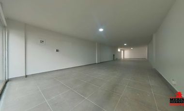 local en arriendo en el poblado. Cod A6067