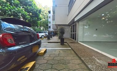 local en arriendo en el poblado. Cod A6067