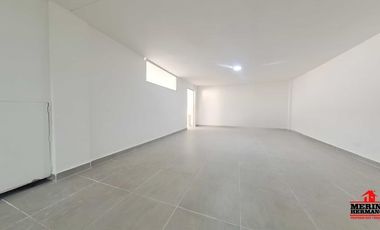 local en arriendo en el poblado. Cod A6067