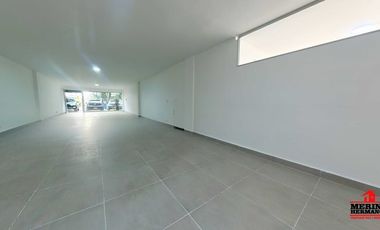 local en arriendo en el poblado. Cod A6067