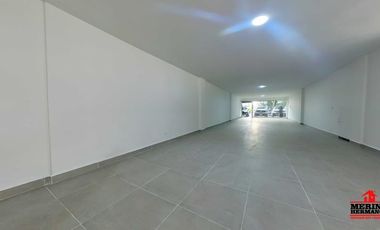 local en arriendo en el poblado. Cod A6067