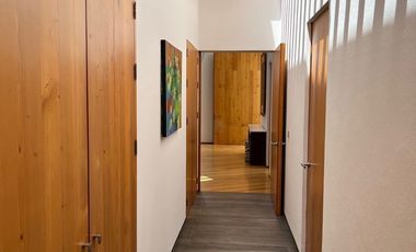 ESPECTACULAR CASA CALLE CERRADA PEDREGAL