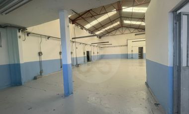 Bodega comercial en venta en San Sebastián