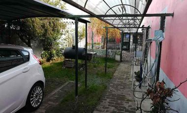 Casa para 2 Familias en venta en Bernal Oeste