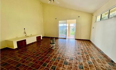 VENTA CASA EN ALTOS DEL MARIA CON 576 mts