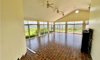 VENTA CASA EN ALTOS DEL MARIA CON 576 mts