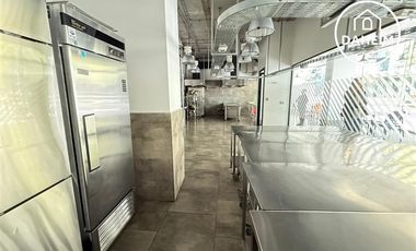 Local Comercial en arriendo en Lo Barnechea