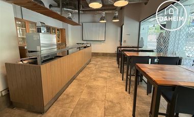 Local Comercial en arriendo en Lo Barnechea