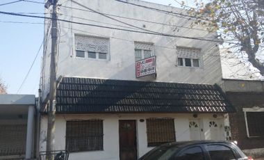 Casa PH en venta en Haedo Sur