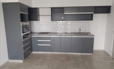 Espacioso y confortable departamento de dos ambientes con balcón a estrenar en la calle Monseñor Marcón 3433, San justo centro, a pocos metros de la a