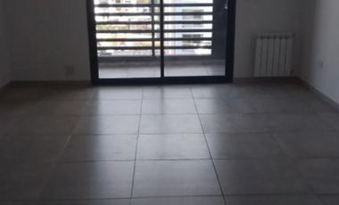 Espacioso y confortable departamento de dos ambientes con balcón a estrenar en la calle Monseñor Marcón 3433, San justo centro, a pocos metros de la a