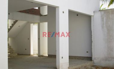 # 🏡 CASA ALGARROBO - Tu Hogar Ideal en La Mariposa ✨

🎯 **Oportunidad Única en Casco Gris**
Descubre esta excepcional casa de 207 m² construidos so