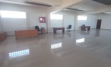 Oficina en Arriendo en vargas