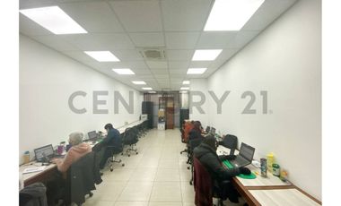 SE VENDE GRAN LOCAL COMERCIAL EN AMUNÁTEGUI SE ACEPTA OFERTA