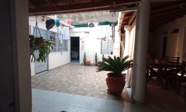 casa en venta en colsag. Cod V11053