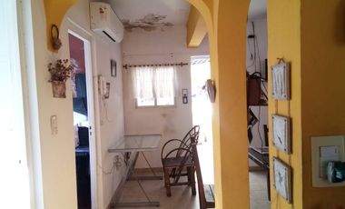 Casa en venta en Quilmes Centro