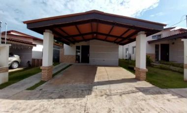 ALQUILO CASA. EN ARRAIJAN JUAN DEMOSTENES RESIDENCIA VISTA VERDE  3R