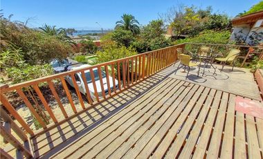 Grandiosa Casa con vista al Mar en La Herradura