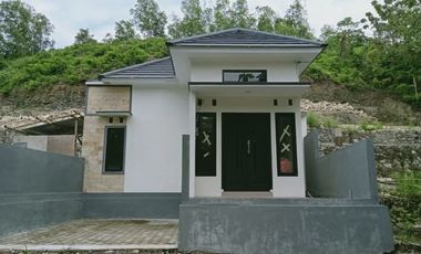 RUMAH MURAH TERLARIS DAN STRATEGIS DI BANTUL