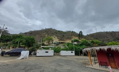 Se Vende Terreno para Desarrollar Cerca del Mar y Frente al Mar en Puerto Lopez