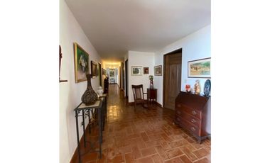 Se Vende casa frente al Mar