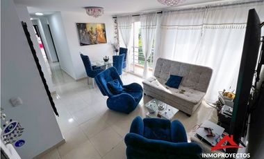Apartamento en conjunto, sector La Villa, Pereira
