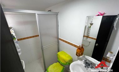 Apartamento en conjunto, sector La Villa, Pereira