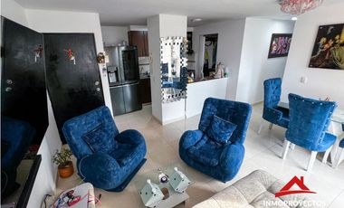 Apartamento en conjunto, sector La Villa, Pereira