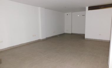 edificio en arriendo/venta en abajo. Cod V91050