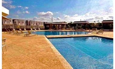 VENTA DE CASA EN PH AUGUSTA AMOBLADA BRISAS NORTE 4 RECAMARAS 188M2.