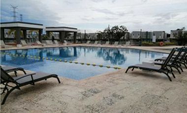 VENTA DE CASA EN PH AUGUSTA AMOBLADA BRISAS NORTE 4 RECAMARAS 188M2.