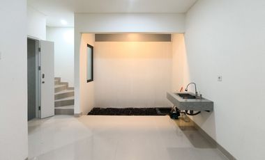 Rumah Modern 3 KT 12 Menit ke Gerbang Tol Dukuh 2 Siap Huni J-46347