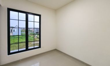 Rumah Modern 3 KT 12 Menit ke Gerbang Tol Dukuh 2 Siap Huni J-46347