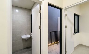 Rumah Modern 3 KT 12 Menit ke Gerbang Tol Dukuh 2 Siap Huni J-46347