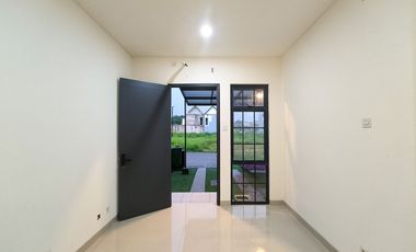 Rumah Modern 3 KT 12 Menit ke Gerbang Tol Dukuh 2 Siap Huni J-46347