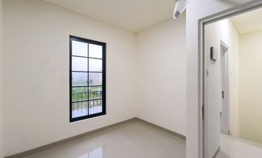 Rumah Modern 3 KT 12 Menit ke Gerbang Tol Dukuh 2 Siap Huni J-46347