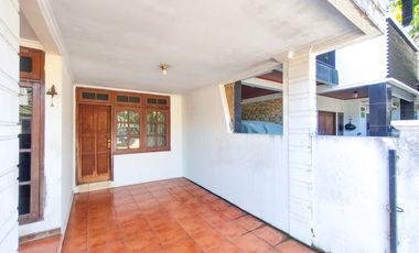 Rumah Terawat 10 menit ke Stasiun Rawa Buntu 4 Kamar Siap Huni J-34246