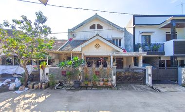 Rumah Terawat 10 menit ke Stasiun Rawa Buntu 4 Kamar Siap Huni J-34246