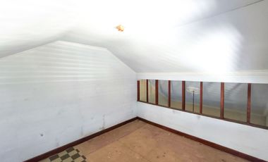 Rumah Terawat 10 menit ke Stasiun Rawa Buntu 4 Kamar Siap Huni J-34246