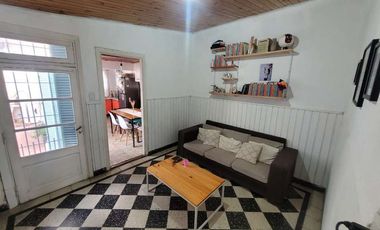 Departamento Tipo Casa en venta en Lanus Este