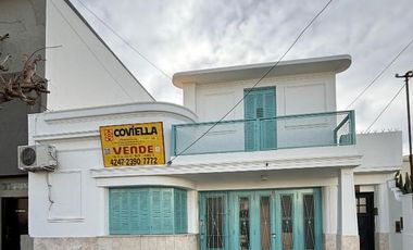 Departamento Tipo Casa en venta en Lanus Este