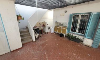 Departamento Tipo Casa en venta en Lanus Este
