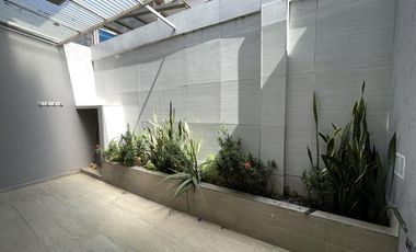 casa condominio en venta en vía los patios. Cod V5305