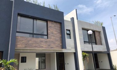 Casa Nueva en venta en La Carcaña Santiago Momoxpan, San Pedro Cholula