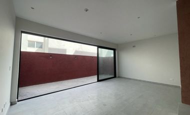 CASA EN VENTA EN CUMBRES ELITE PREMIER