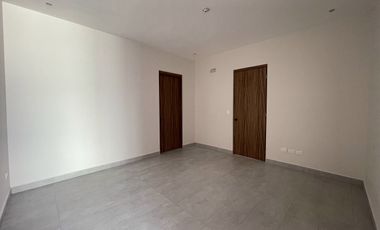 CASA EN VENTA EN CUMBRES ELITE PREMIER