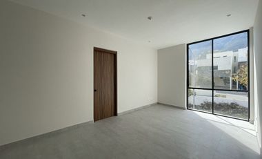 CASA EN VENTA EN CUMBRES ELITE PREMIER