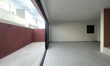 CASA EN VENTA EN CUMBRES ELITE PREMIER