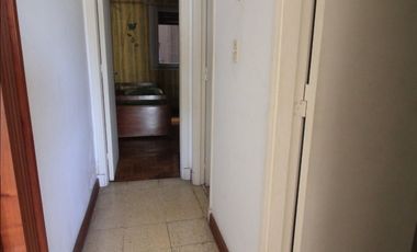 Departamento · 3 Ambientes a la calle · Plaza Colón