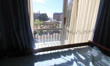 Departamento · 3 Ambientes a la calle · Plaza Colón